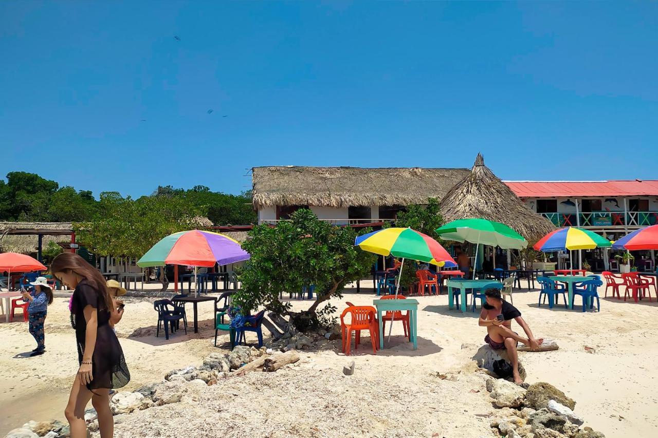 Puerto Caracol Isla Mucura Hotel Exterior photo