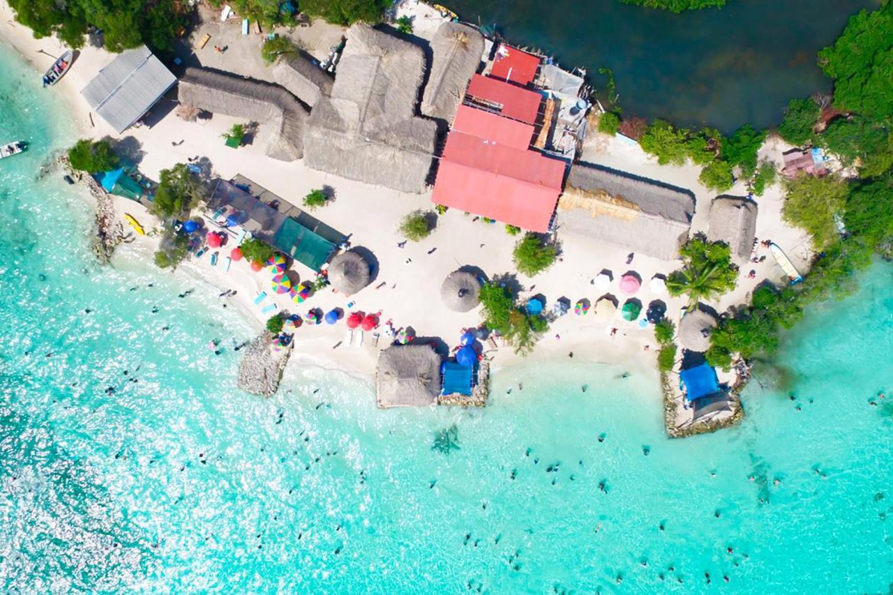 Puerto Caracol Isla Mucura Hotel Exterior photo